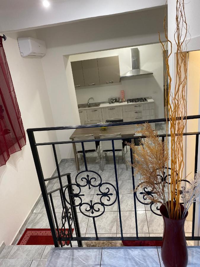 Ag Sweet Apartment レッジョ・ディ・カラブリア エクステリア 写真